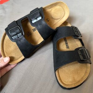 🔥 Brand New! Black shimmer sandals 8.5